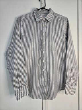 Brooks Brothers Blue & White Vertical Stripe Dress Shirt